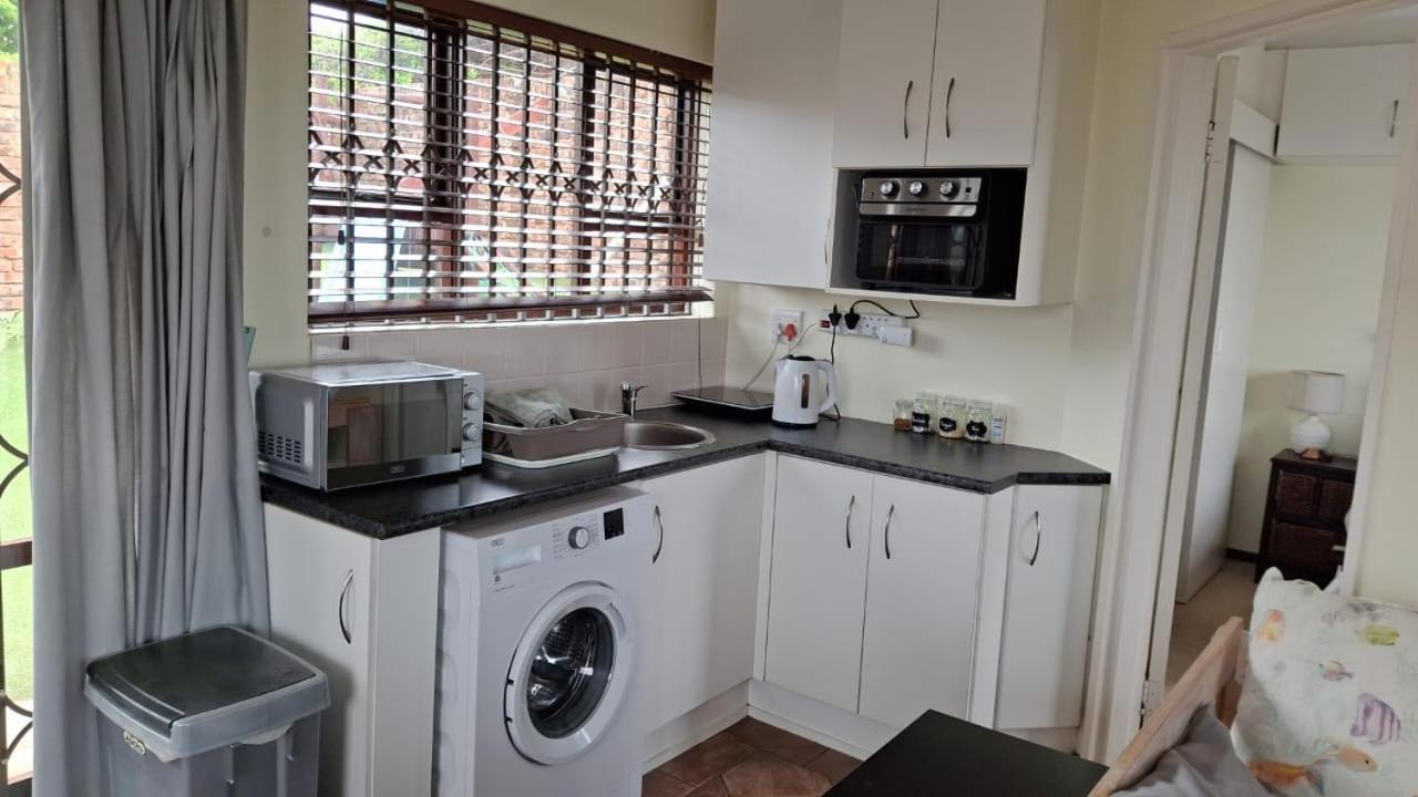 Villa Ocean Tides Kini Bay Esterno foto